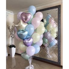 Ніжний сет макарунс із 35 шаров