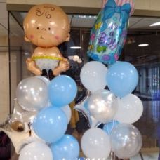 Воздушная композиция на выписку из роддома